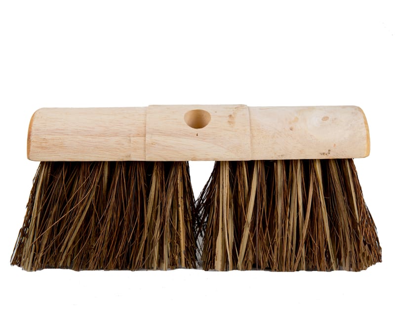 Bass Cane Saddle Back Broom